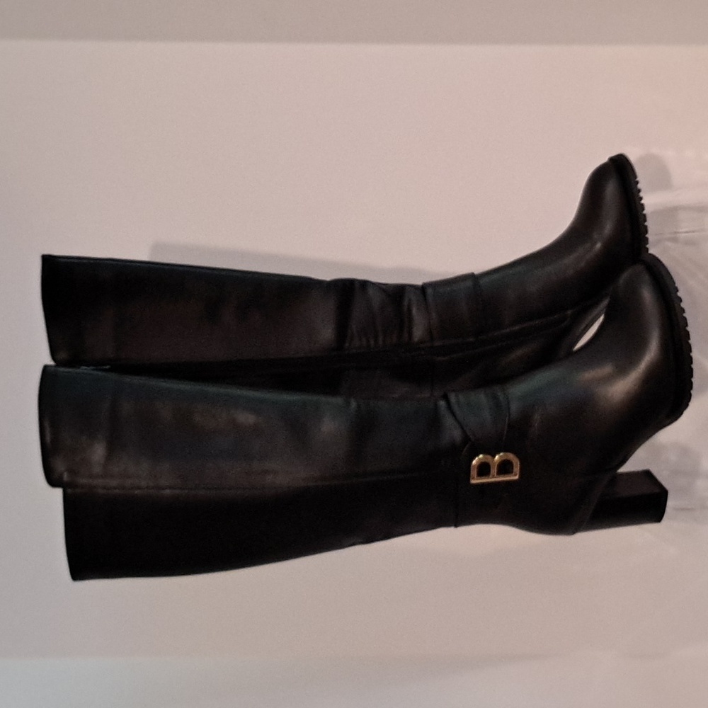 NWT Knee-High Boot with 'B' Buckle, Block Heel (Black) - TinaCus